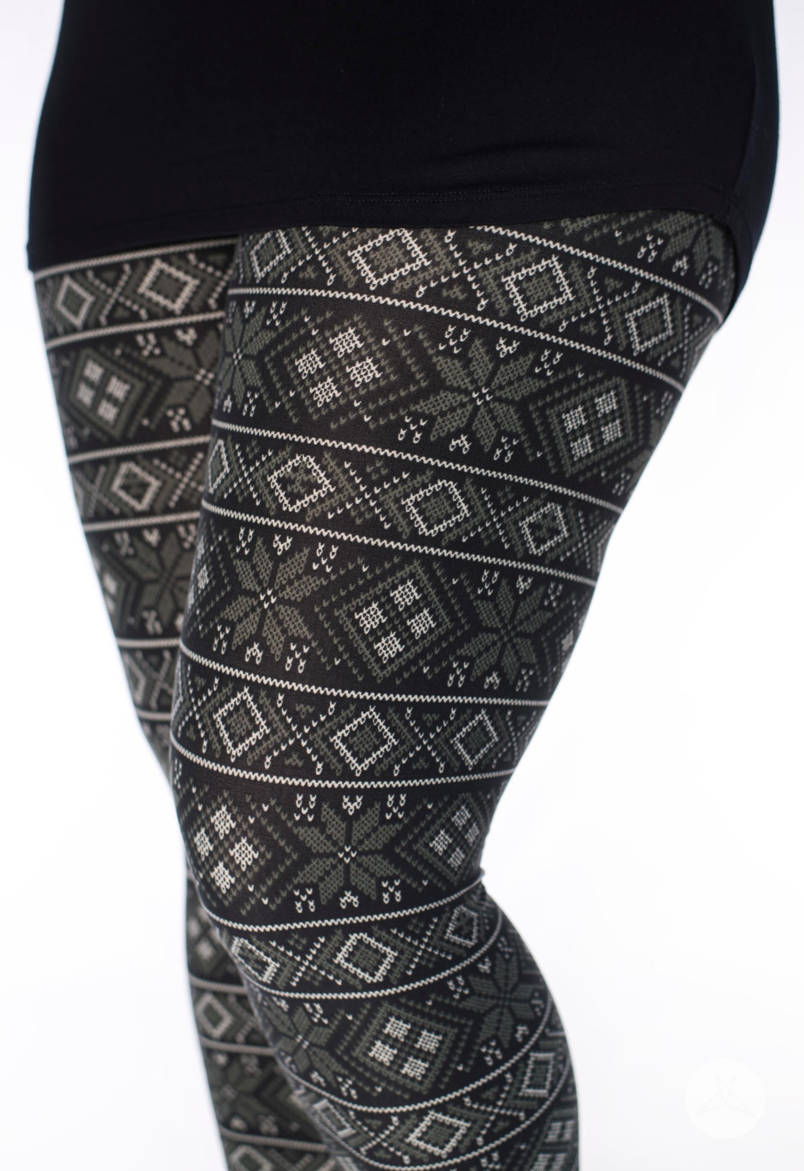 Cabin Fever leggings - SweetLegs