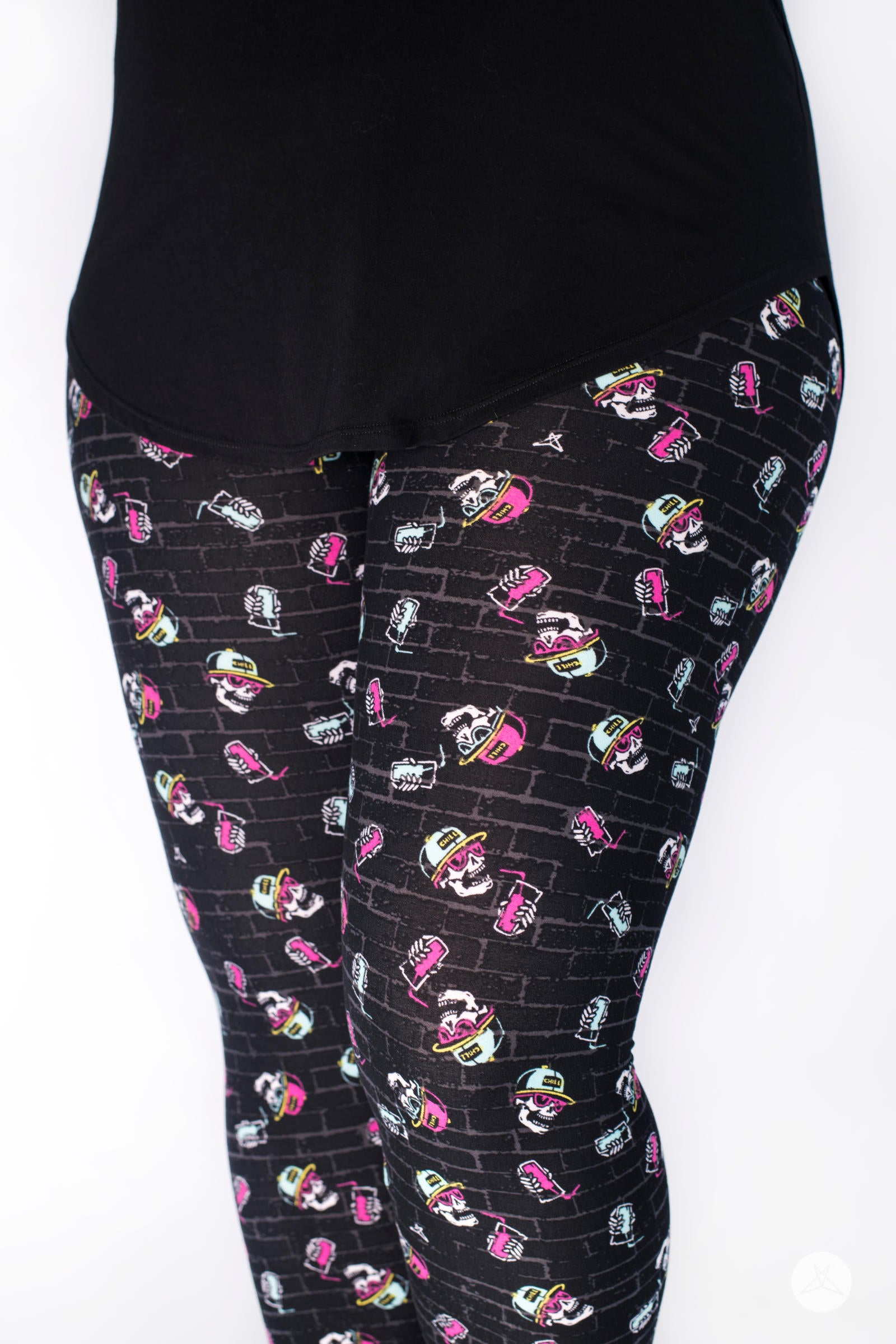 Stay Chill leggings - SweetLegs