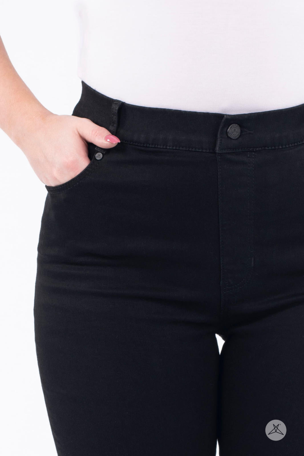 Buy Women Black Slim Fit Solid Treggings - Jeggings For Women